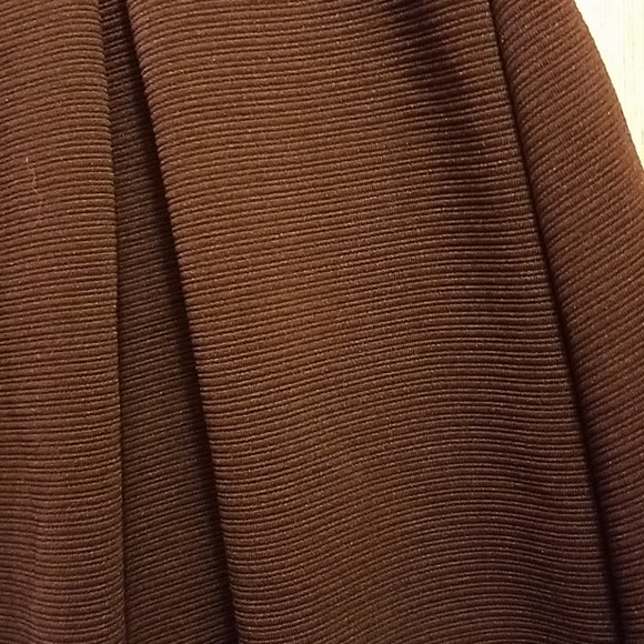 Flouncy Plum Skirt - Picture 2 of 4